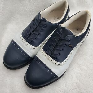 Vintage 1991 Lady Fairway Women Cleat Golf Shoes White & Black Oxford Size 7.5M